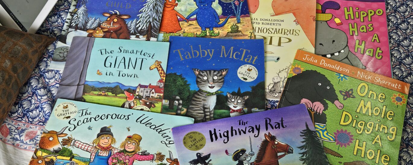 Julia Donaldson book collection for kids sorted by age – toddler to early readers